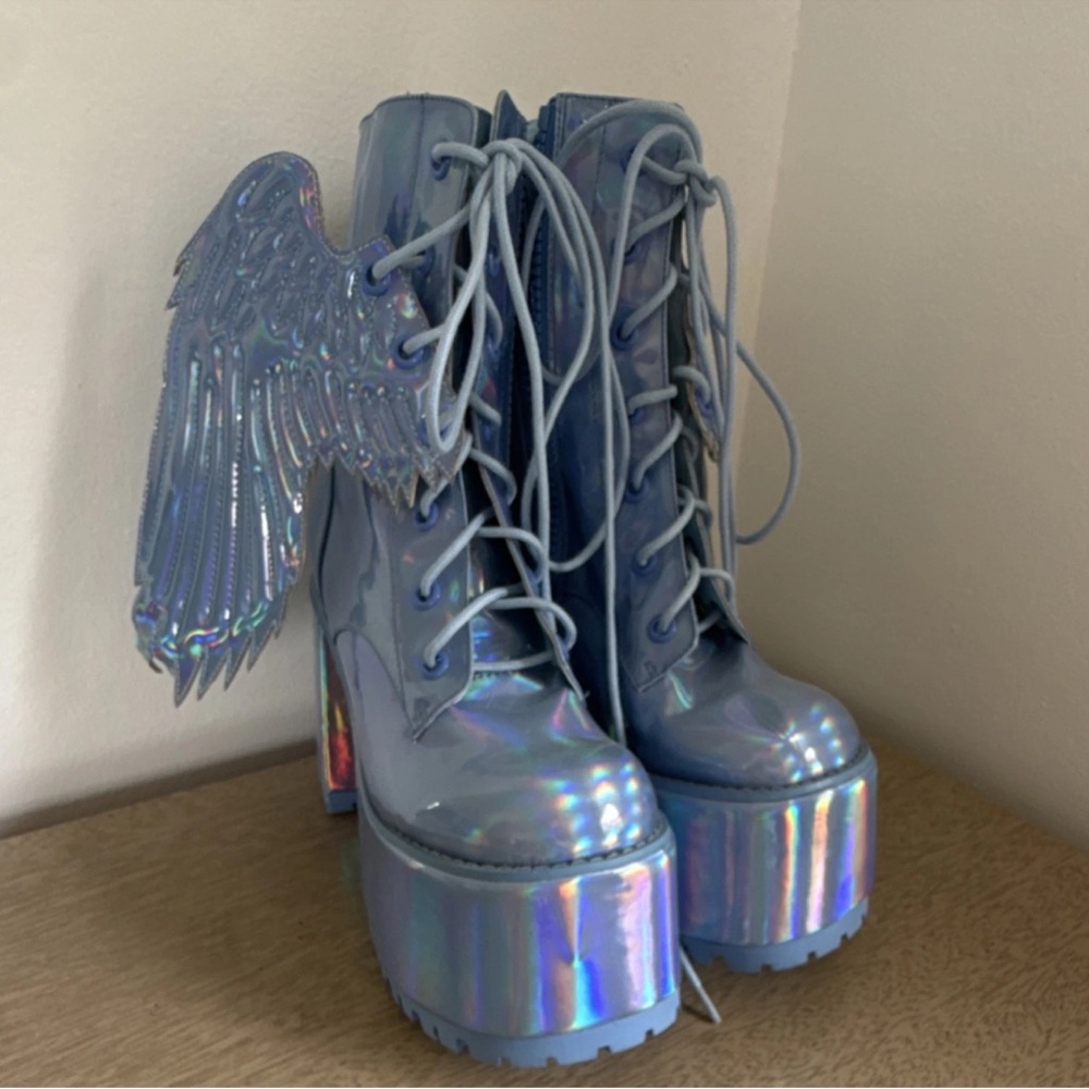 Dolls Skill Iridescent Holographic Blue Winged Platform Heel Boots